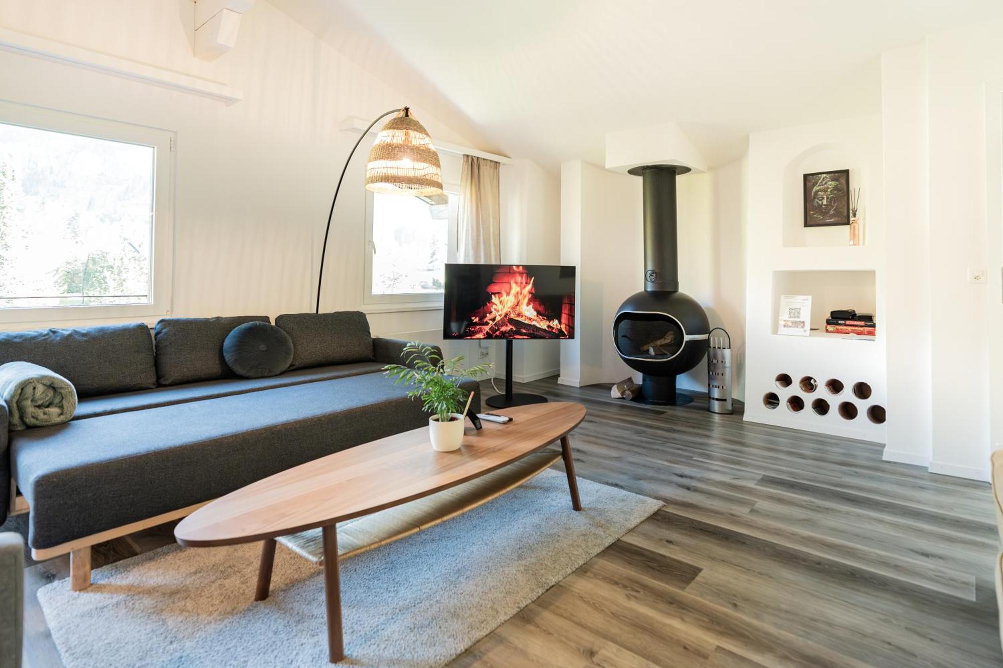 Unique Penthouse With Gallery And Mountain View Kandersteg Exterior foto